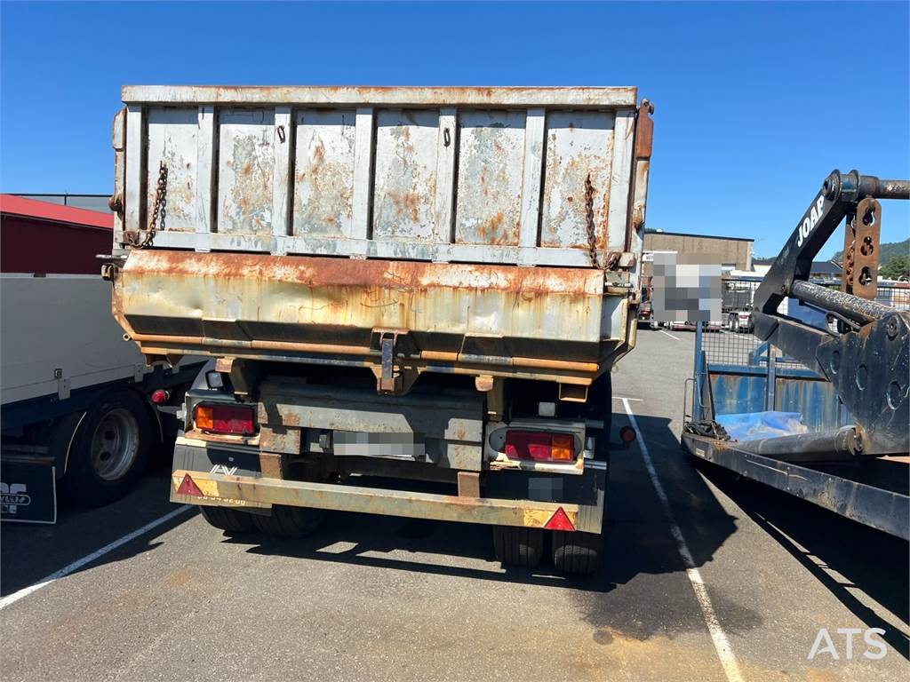 Heavy machinery product image - Image 2 of 30