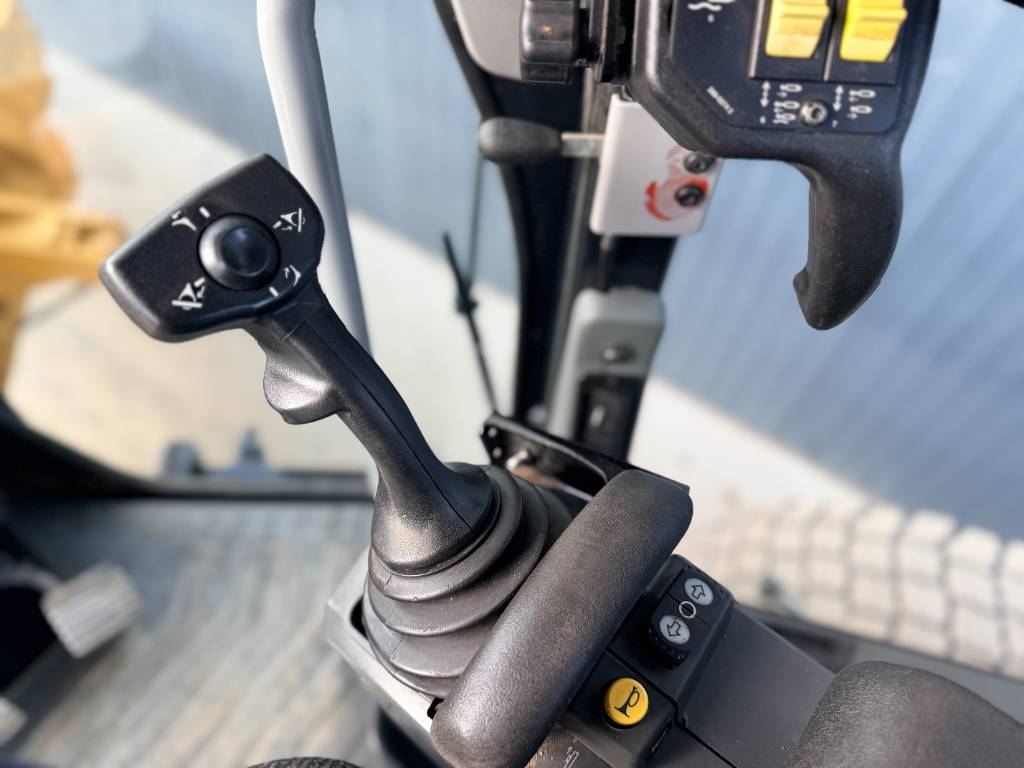 CAT 140M3 AWD 2017 209996 140M3 AWD 2017 1 Motor graders image 13