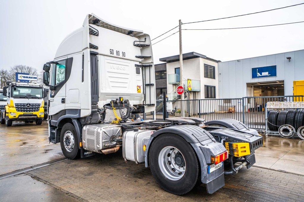 IVECO STRALIS 460 + KIPHYDR. 2016 E64554 STRALIS 460 + KIPHYDR. 2016 1 image 3