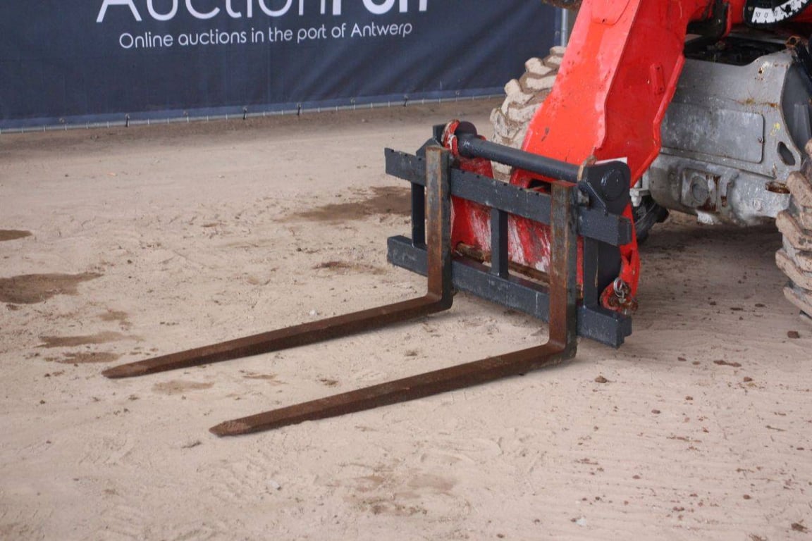 Manitou MT 625 Diesel Telehandler 2500kg 6m 2014 2014 MT 625 2014 1 image 9