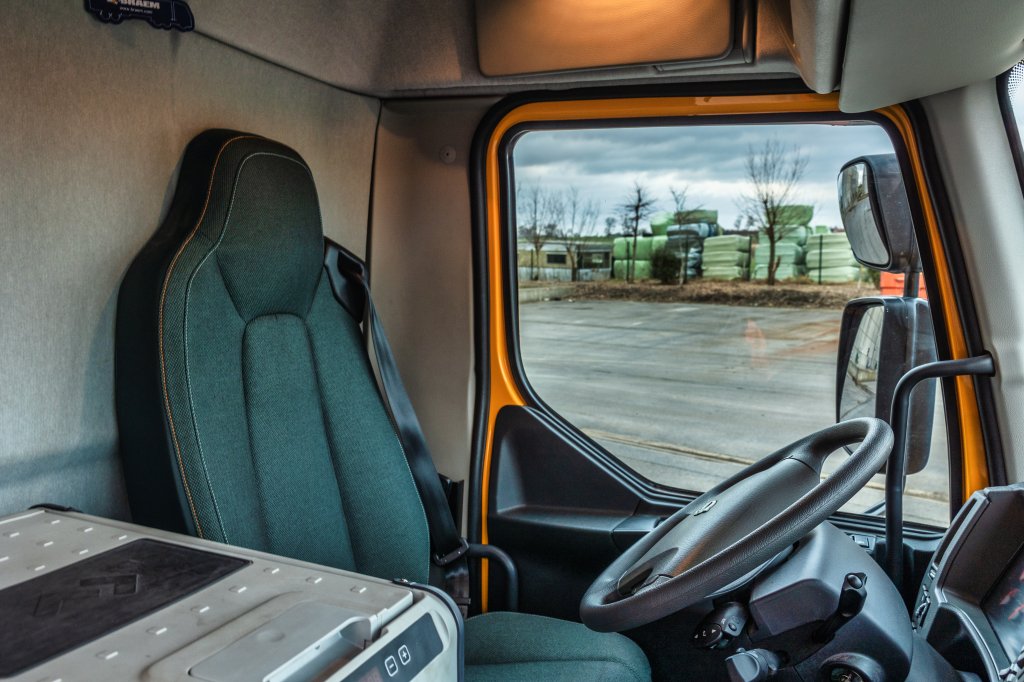 VOLVO FL 210+PK 7001 K - 6340 Km's 2021 E61475 FL 210+PK 7001 K - 6340 Km's 2021 1 image 10