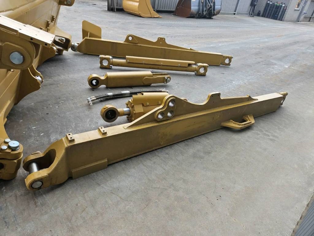 CAT D8N SU 2025 905245 D8N SU 2025 0 image 7