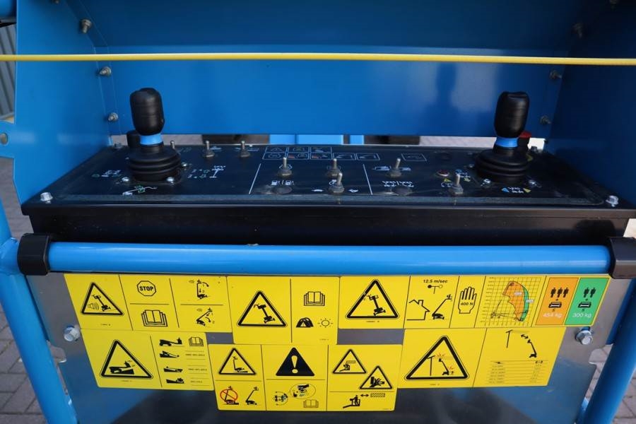 Genie S45XC Trax Valid inspection, *Guarantee! Diesel, 4 2022 GENIE - S45XC Trax - 61230 S45XC Trax Valid inspection, *Gua...