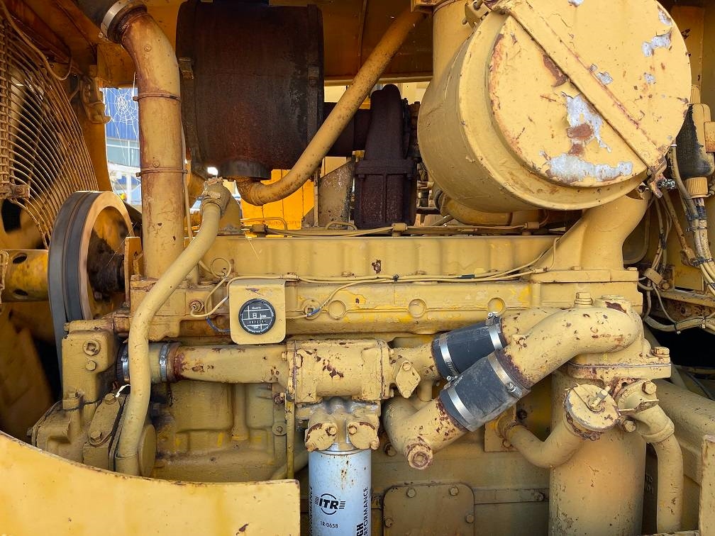 CAT 572 G 1977 3886 572 G 1977 1 image 9