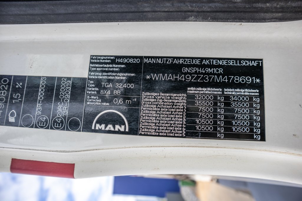 MAN TGA 32.400BB+LIEBHERR+BAND/TAPIS/THEAM16M 2007 E59971 TGA 32.400BB+LIEBHERR+BAND/TAPIS/THEAM16M 2007 1 image 12