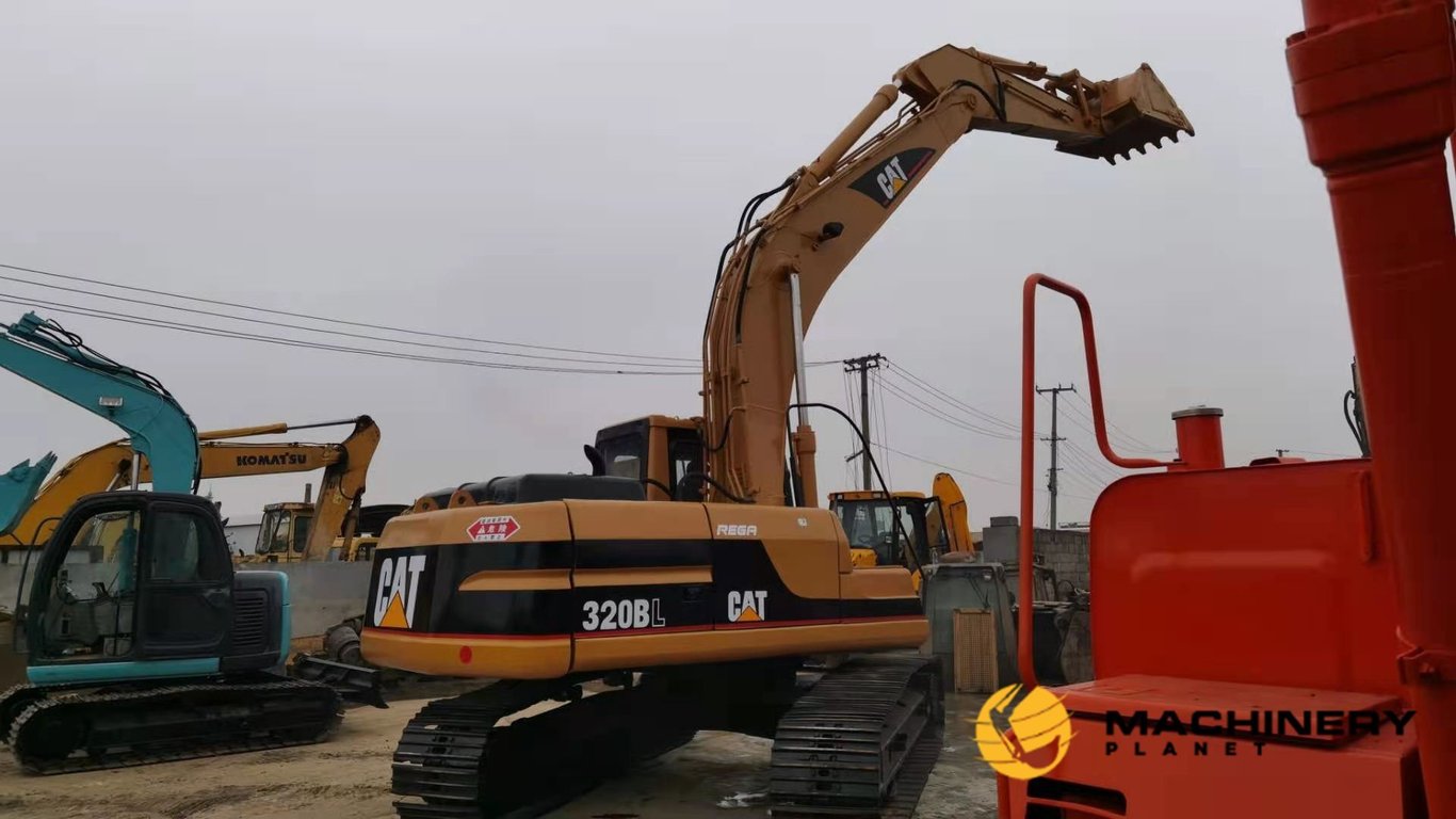 320BL Caterpillar Used Crawler Excavator 20tons LOW PRICE 320BL 2018 1 Crawler Excavators image 13