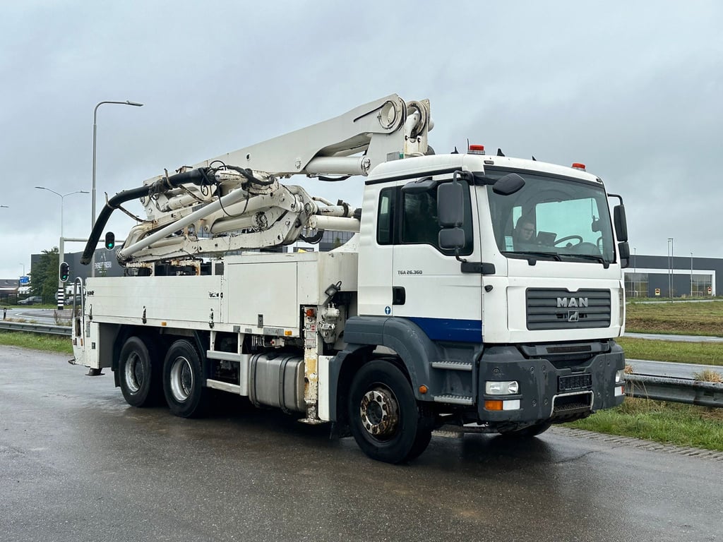 Heavy machinery product image - Image 7 of 15