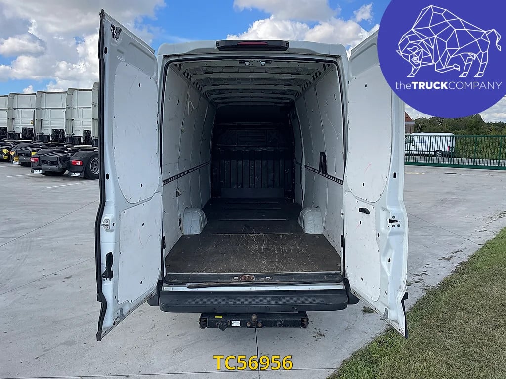 Iveco Daily 35-160 HI MATIC - L4H2 2017 TC56956 Daily 35-160 HI MATIC - L4H2 2017 1 image 6