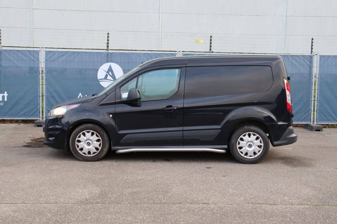Ford Transit Connect Diesel 2018 Van 2018 Transit Connect 2018 1 image 2