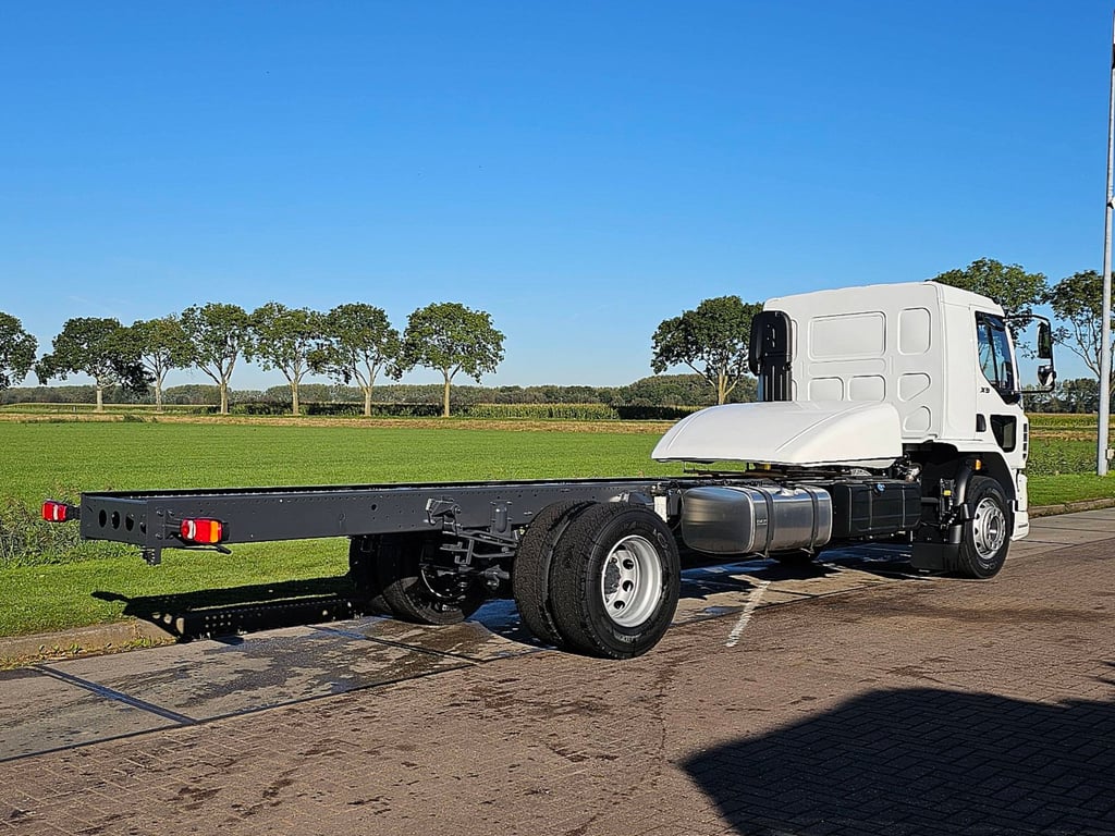 DAF XB 290 19t wb 530 new 2026 DAF XB 290 19T WB 530 NEW 2026 1 image 3