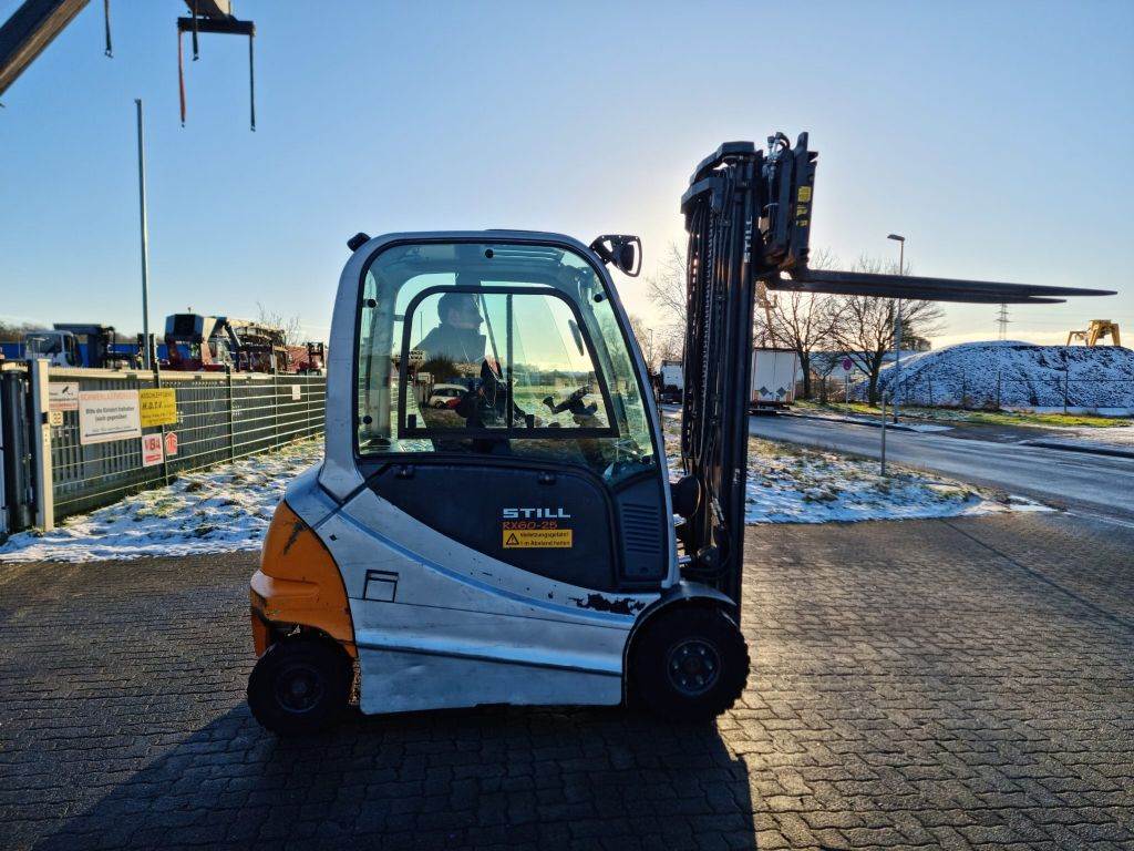 Still RX60-25 UVV 2008 ES0016 Still RX60-25 UVV 2008 1 Forklift image 2