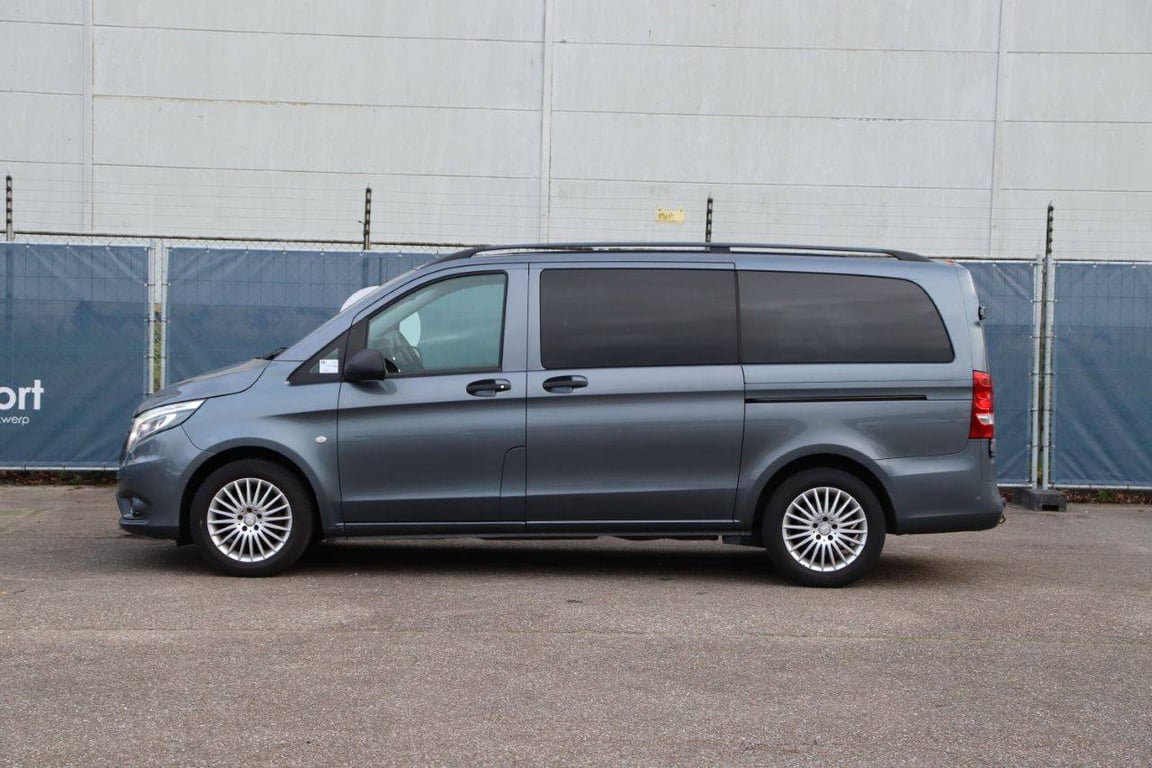 Mercedes-Benz Vito 116 CDI Diesel 2017 Van 2017 Vito 116 CDI 2017 1 image 2