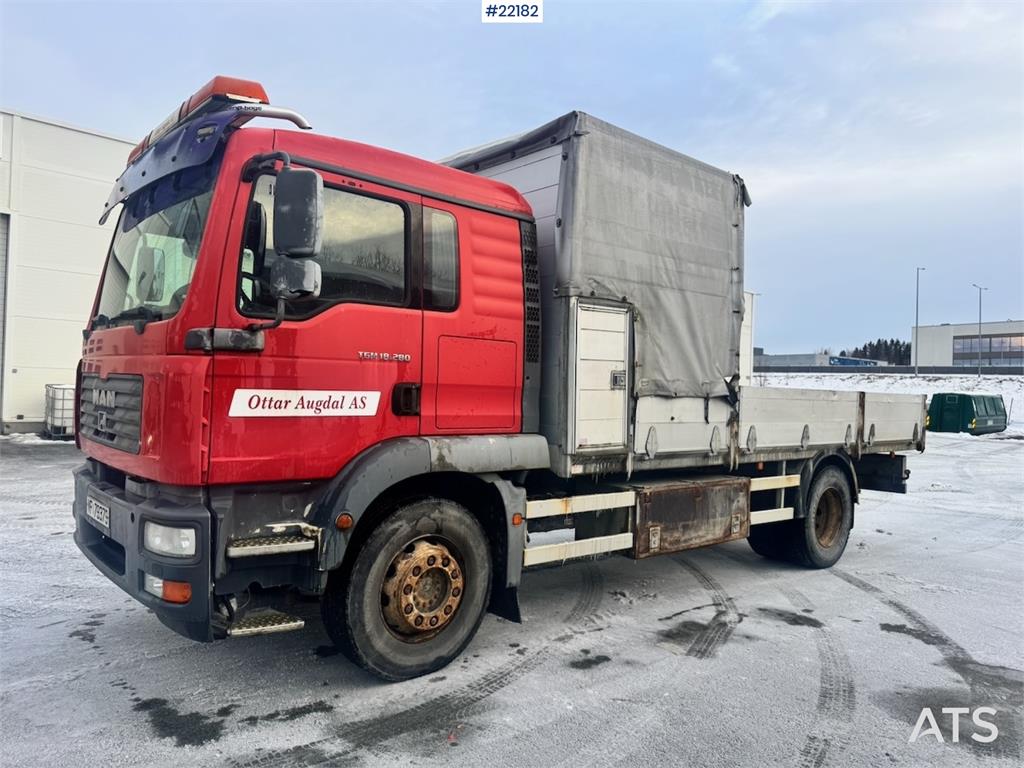 MAN TGM 18.280 flatbed truck. 87,000 km! WATCH VIDEO 2006 22182 TGM 18.280 flatbed truck. 87,000 km! WATCH VIDEO 2006 1 im...