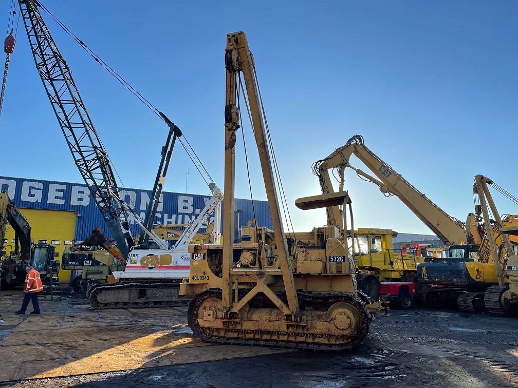 CAT 572 G 1977 3886 572 G 1977 1 image 2