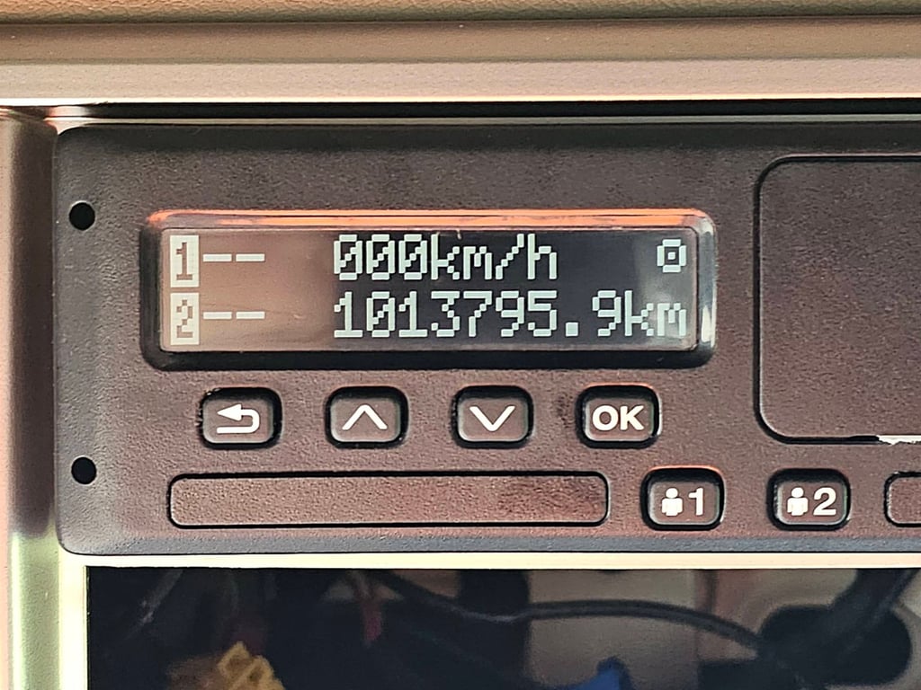 Heavy machinery product image - Image 9 of 15