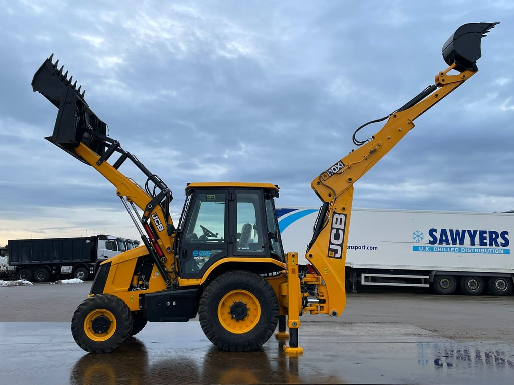 Heavy machinery product image - Image 12 of 15