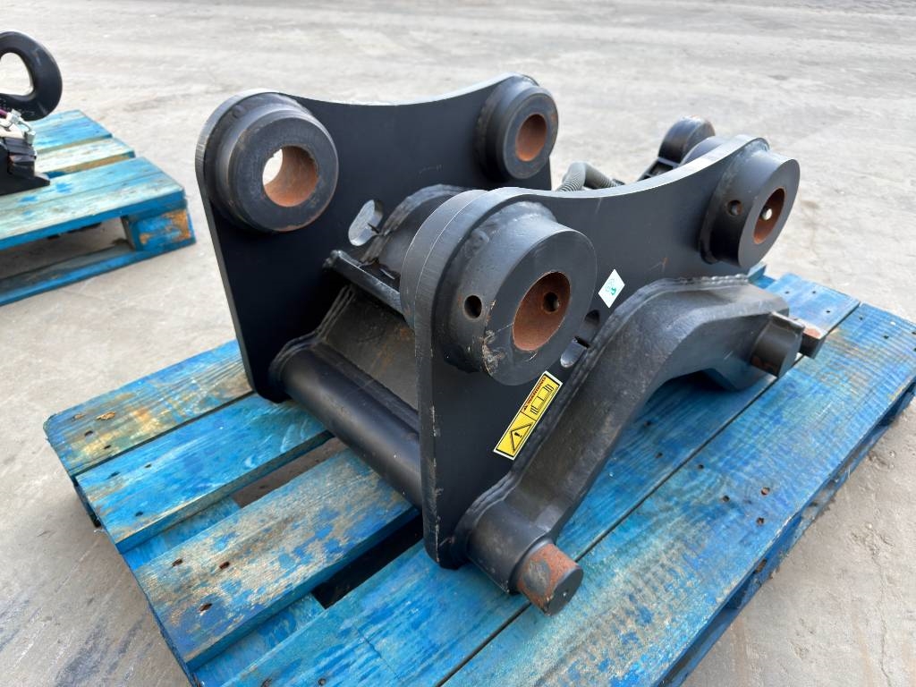 Heavy machinery product image - Image 5 of 15