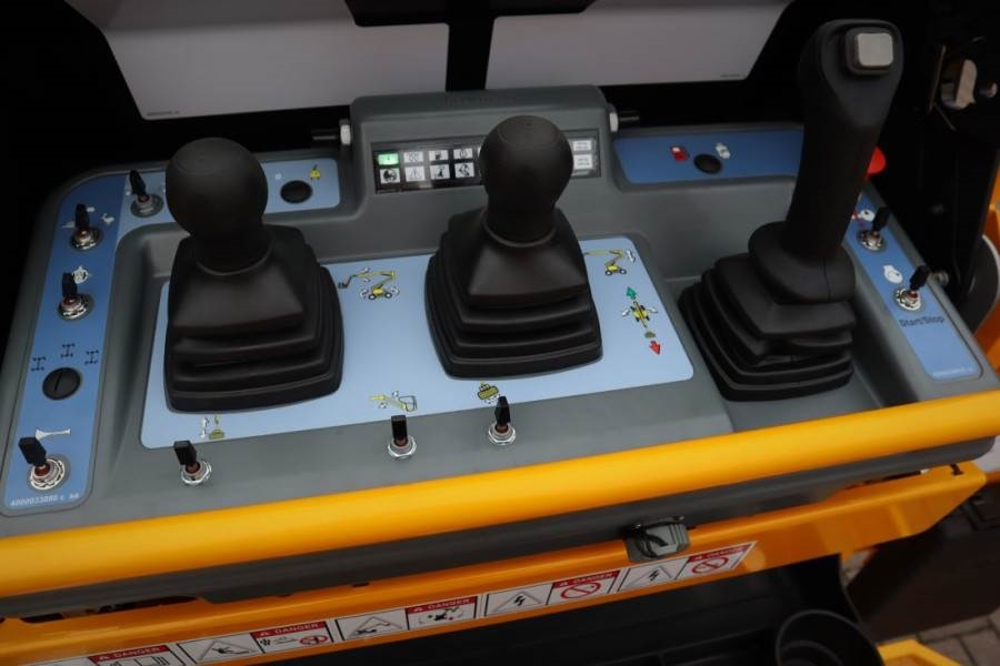 Haulotte HA16RTJ Valid Inspection, *Guarantee! Diesel, 4x4 2023 HAULOTTE - HA16RTJ - 61658 HA16RTJ Valid Inspection, *Guar...