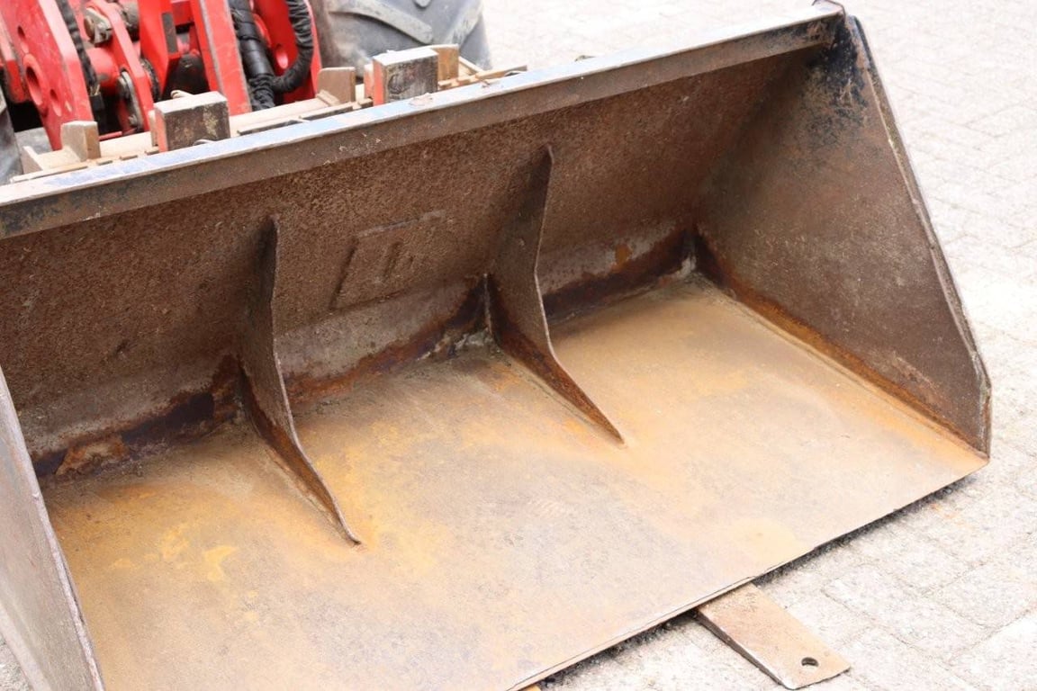 Articulated loader Thaler KL 345/A Diesel 2006 2006 THALER KL 345/A 2006 1 image 12