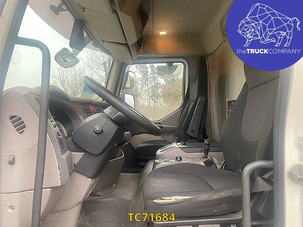 DAF LF 230 2018 TC71684 DAF LF 230 2018 1 image 14