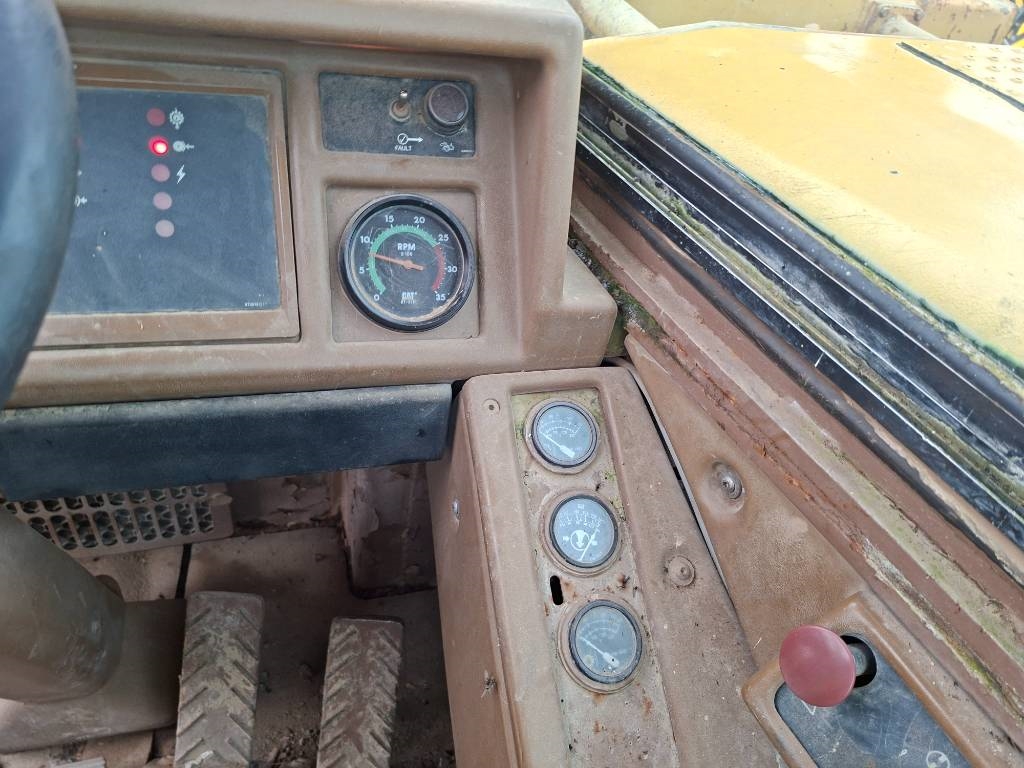 CAT 631 E II ( 3 pcs available) 1990 ATR-2145 631 E II ( 3 pcs available) 1990 1 image 13