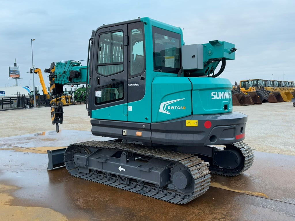 Heavy machinery product image - Image 3 of 15