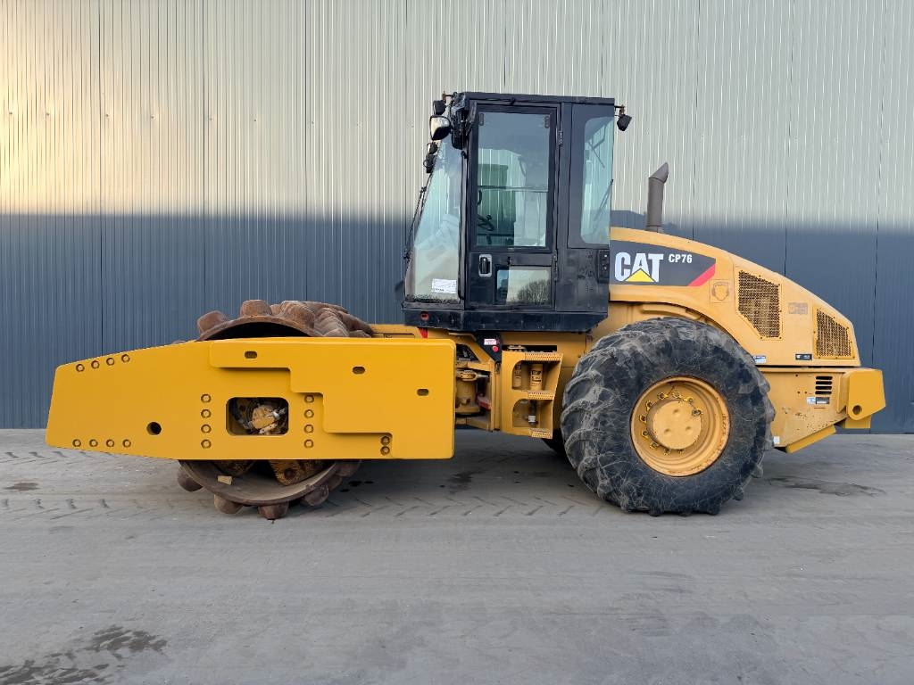 CAT CP76 2011 206754 CP76 2011 1 image 3