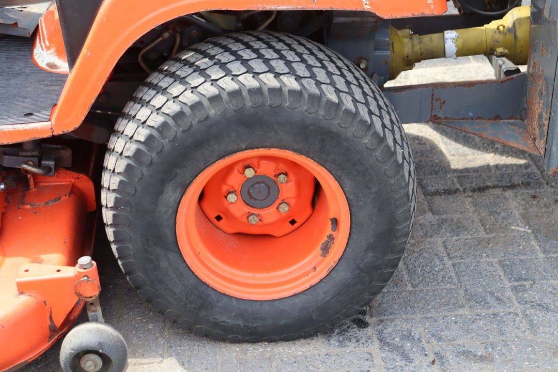 Kubota BX2200D Diesel Riding Mower (Margin) BX2200D 1 image 13