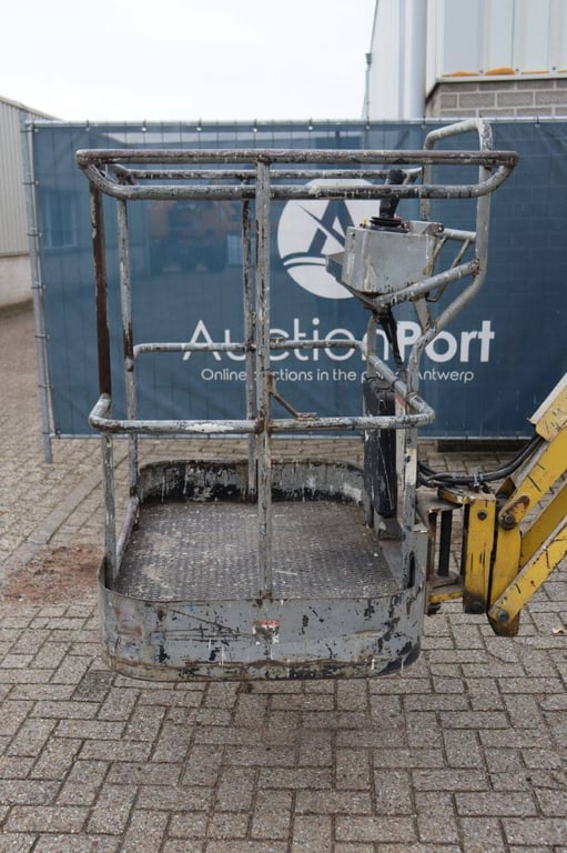 Manitou 170 AETJ L Electric Articulated Boom Lift 2007 2007 170 AETJ L 2007 1 image 10