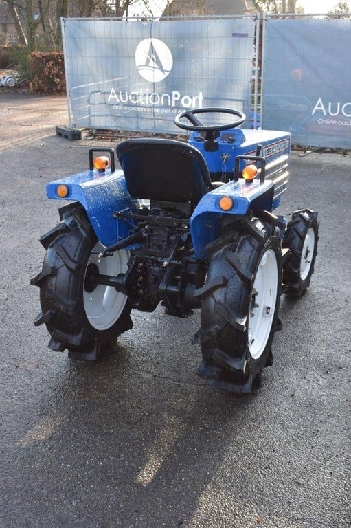 Mini tractor Iseki TU1500F Diesel Iseki TU1500F 1 image 6