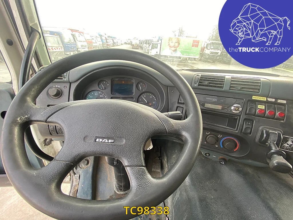 DAF CF 85 340 2006 TC98338 DAF 85 340 2006 1 image 6