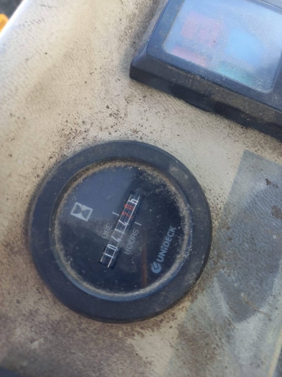 Wheel loader Ahlmann AZ 85T Diesel 51kW 2000 2000 AZ 85 T 2000 1 image 8
