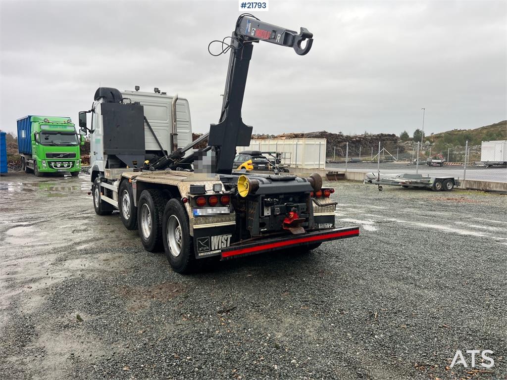 Volvo fh16 8x4 pusher hook truck w/ 24T multilift Hook 2011 21793 fh16 8x4 pusher hook truck w/ 24T multilift Hook 2011 1 ...