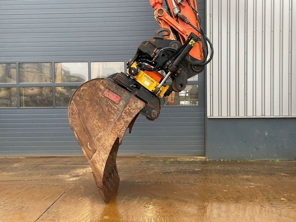 Hitachi ZX250LC-6 2018 00033707 ZX250LC-6 2018 1 image 8