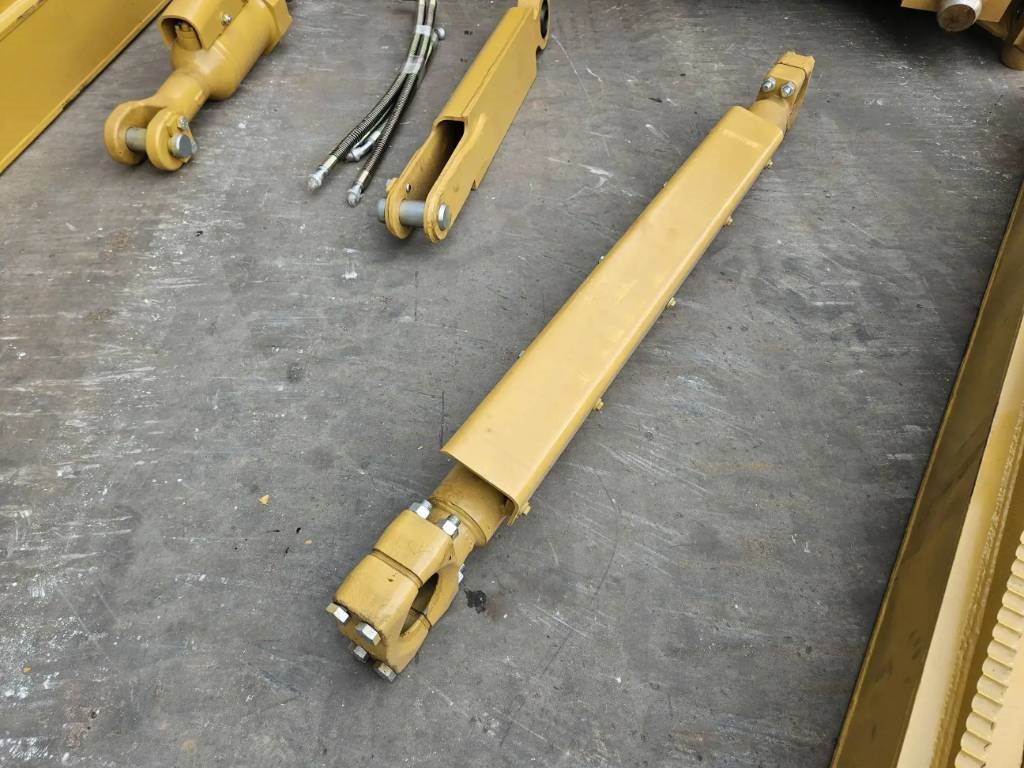 CAT D8T 2025 904487 D8T 2025 0 image 10