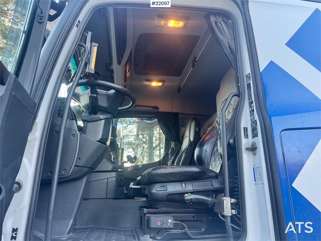 Mercedes-Benz Arocs 3253 tridem hook truck 2020 22097 Arocs 3253 tridem hook 2020 1 image 13