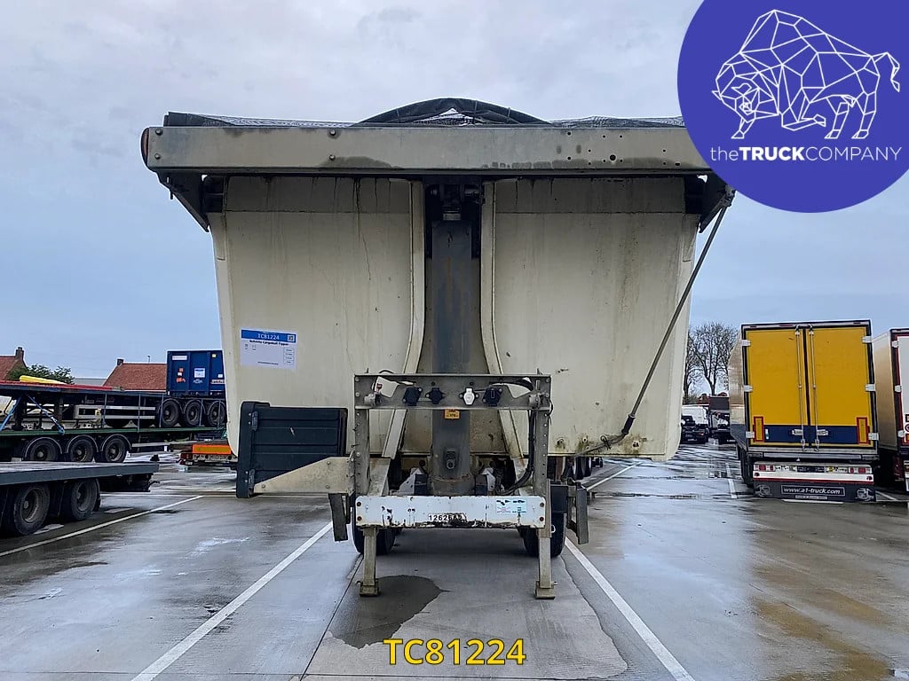 Schmitz Cargobull Tipper 2012 TC81224 Schmitz Cargobull 2012 1 Tipper trucks image 2