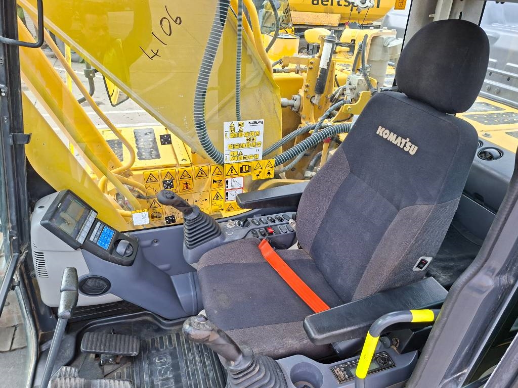 Komatsu HB215LC-3 2021 ATR-2139 HB215LC-3 2021 1 Crawler Excavators image 8