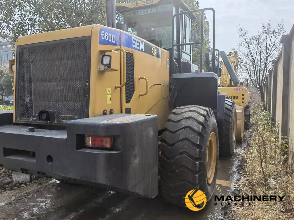 Shangong SEM660 Used Loader for sale SEM660 2019 1 Wheel Loaders image 3