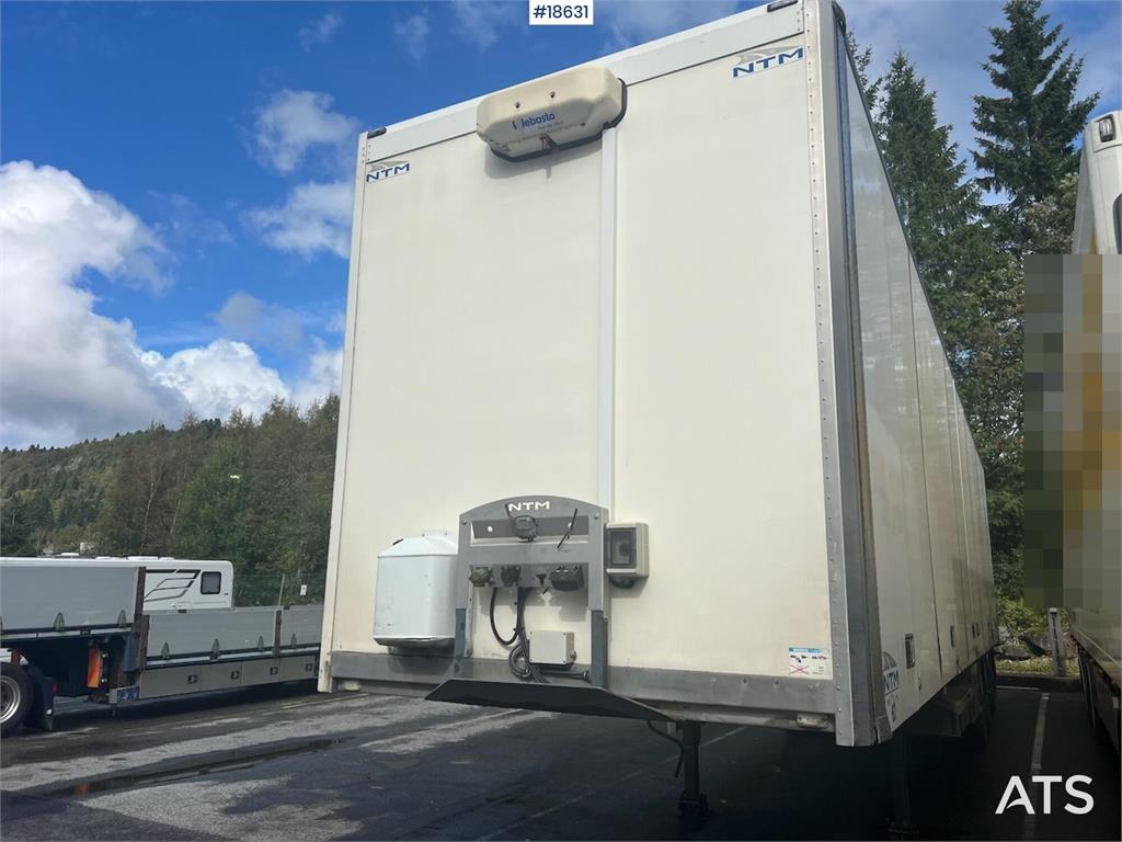 NTM 3 axle semi-trailer w / full side opening 2010 18631 NTM 3 axle semi-trailer w / full side opening 2010 1 Box semi-tra...