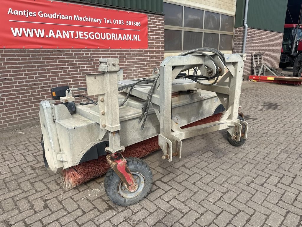 Front bezem - Gebruikt 12665 front bezem - Gebruikt 1 image 2