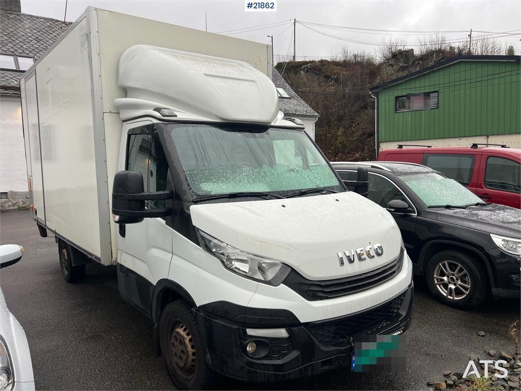 Iveco Daily box van w/ lift 2017 21862 Daily box van w/ lift 2017 1 Closed vans image 4