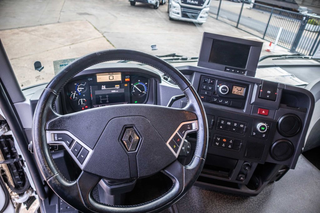 RENAULT T 460+SILO/ 5 COMP. 2016 E62662 Renault T 460+SILO/ 5 COMP. 2016 1 image 10