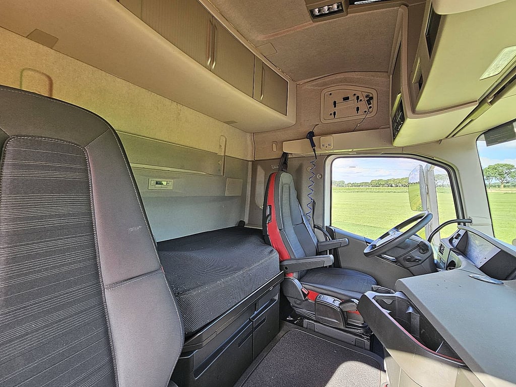 Heavy machinery product image - Image 15 of 15