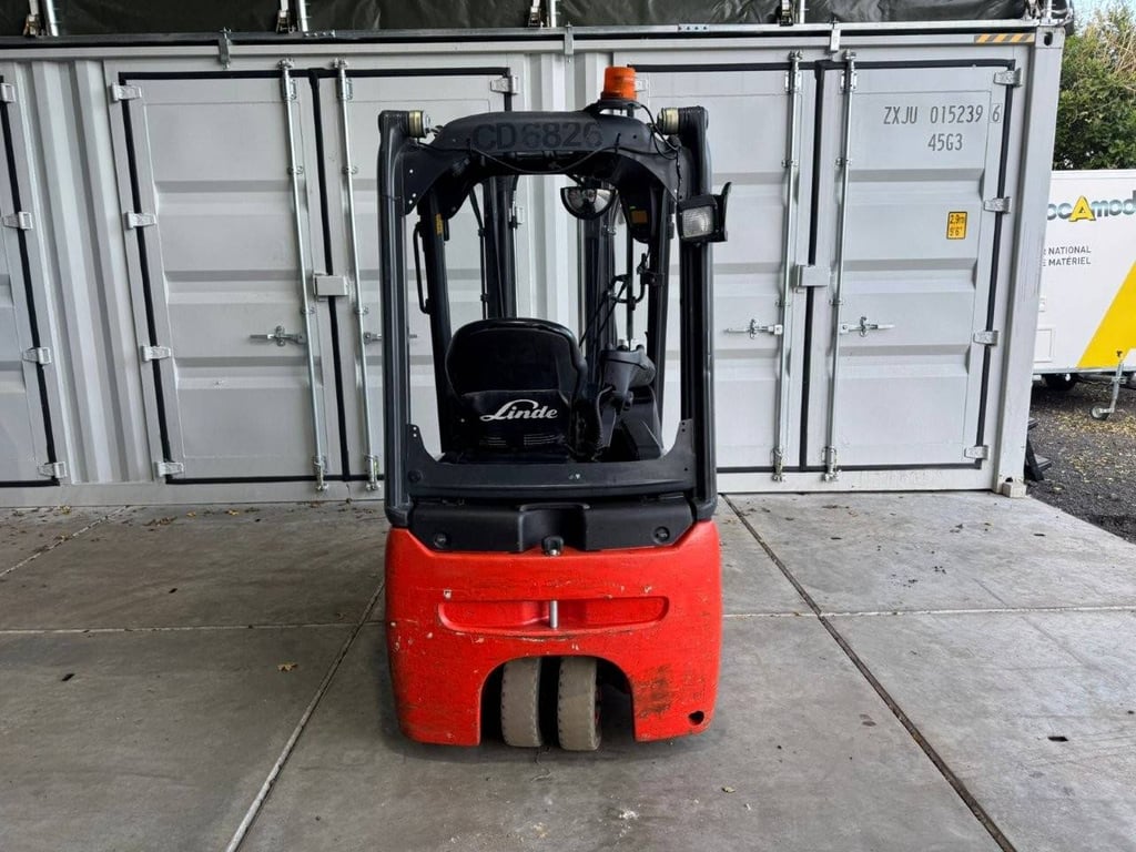 Forklift Linde E16C-02 Electric 1600kg 2014 2014 E16C-02 2014 1 Forklift image 15