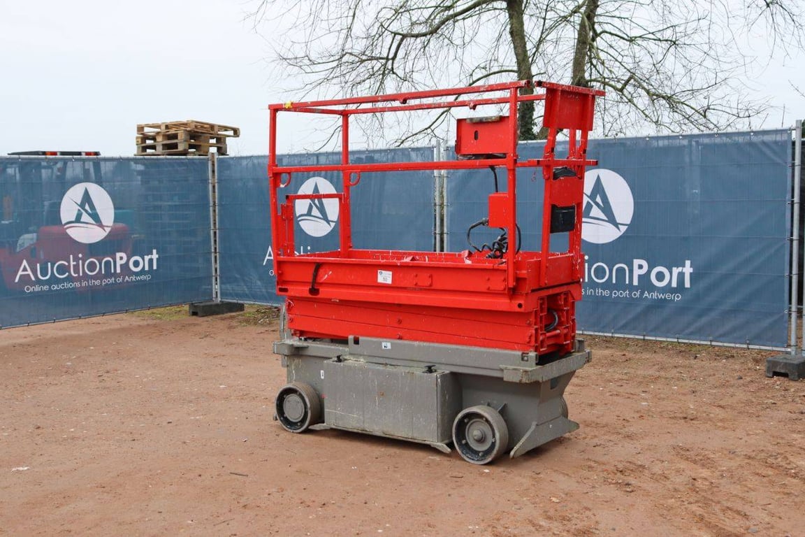 JLG 6RS Electric Scissor Lift 7.8m 2014 2014 6RS 2014 1 Scissor Lifts image 4