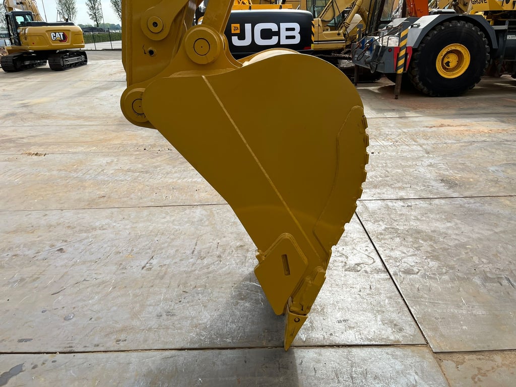 Caterpillar 320D3 GC 2025 00031242 320D3 GC 2025 0 image 12