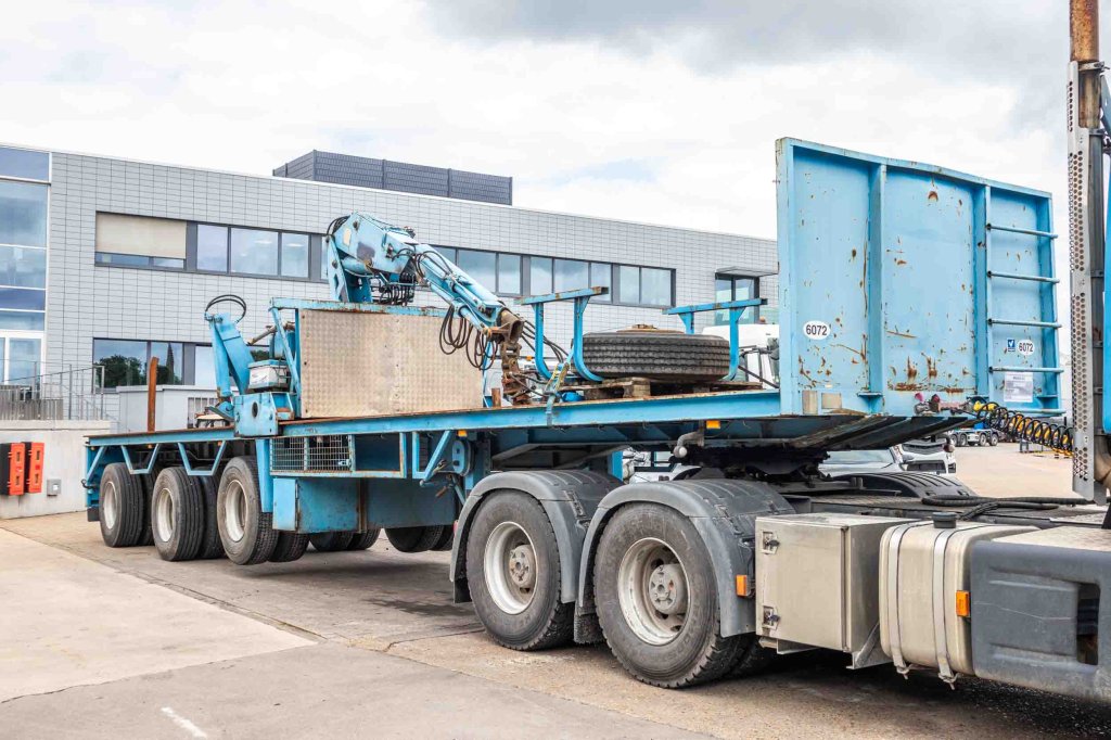 KENNIS KRAAN/CRANE/GRUE/KRAN - KENNIS 14 TON/M 1987 E62387 Kennis KRAAN/CRANE/GRUE/KRAN - KENNIS 14 TON/M 1987 1 Crane tru...