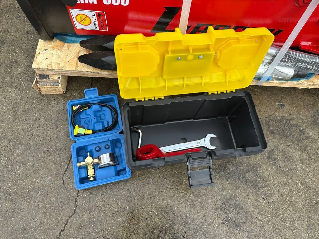 Hydraulic Hammer Lancini HM500 2025 New 2025 Lancia HM500 2025 0 image 2