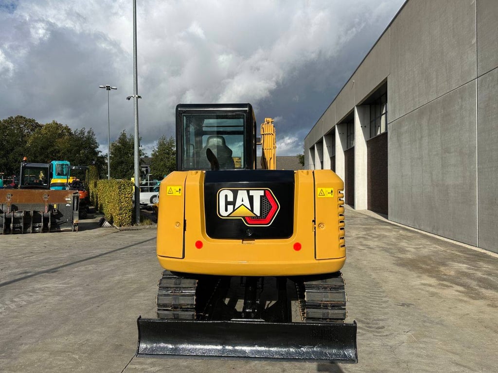 Crawler excavator Caterpillar 305.5E2 Diesel 2017 2017 305.5E2 2017 1 Crawler Excavators image 5